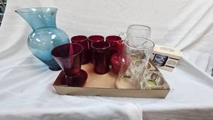 lot 162 image: Lot of Red Vases, Clear Stein, Duck Stamp Collector Cup, and Blue Vase