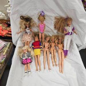 lot 98 image: Barbie Doll Lot with Accessories and Clothes