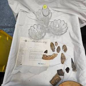 lot 116 image: Arrowheads Lot, also included are Fossilied Shark Tooth and Fossiled Jaw with letter stating miilons yrs old