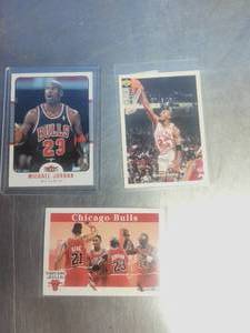 lot 45 image: Michael Jordan Cards