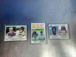 lot 54 image: Nolan Ryan Trading Cards in Sleeves