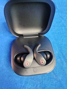 lot 85 image: Beats by Dr. Dre Beats Fit Pro True Wireless Noise-Cancelling Earbuds - Black