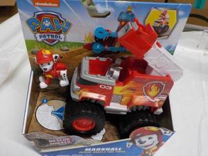 lot 4 image: Paw Patrol...