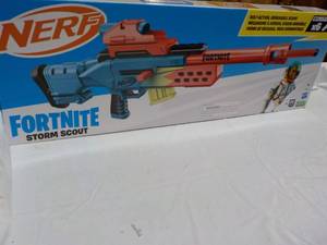 lot 7 image: Nerf Fortnite Storm Scout...