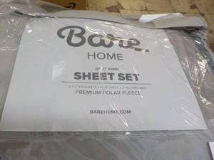 lot 35 image: Bare Home Split King Sheet Set...