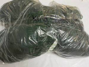lot 38 image: Bare Home King Size Sheet Set...
