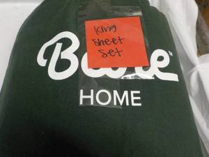 lot 50 image: Bare Home King Size Sheet Set...