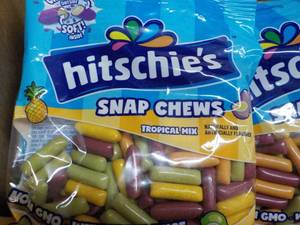 lot 53 image: Case of Hit Schies Snap Chews...