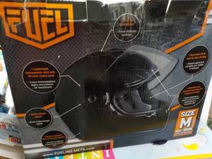 lot 70 image: Fuel Size M Helmet...