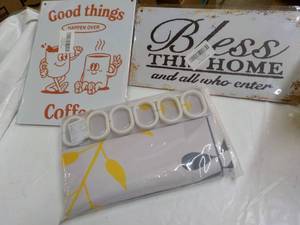 lot 103 image: Wall Signs and Shower Curtain...