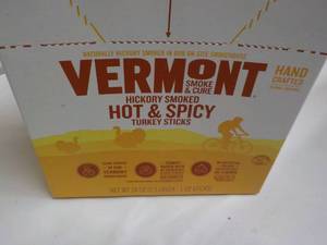 lot 118 image: 24 Sticks Vermont Hickory Smoked Tu...