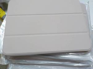 lot 134 image: 5 iPad Covers...