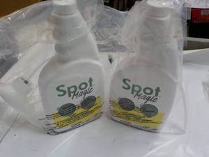 lot 139 image: 2 Spot Magic - Lawn Spots Repair...