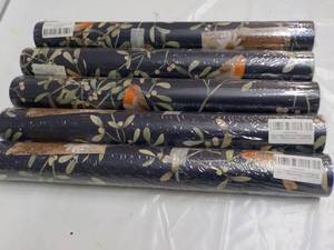 lot 148 image: 5 Rolls of Wallpaper...