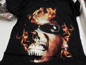 lot 152 image: 4 Offset T-shirts size M...