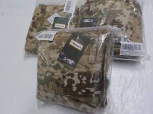 lot 154 image: TWCHAS Mens Army German Camo...