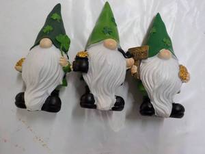 lot 157 image: 3 Gnomes 4 high...