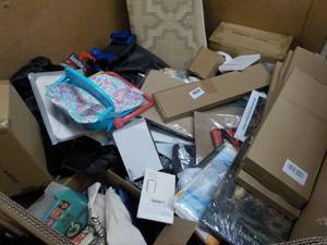 lot 160 image: Pallet Lot of New Overstocks from M...