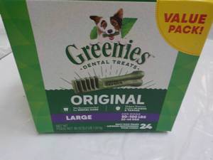 lot 210 image: Greenies 24 Pack dog Dental Treats...