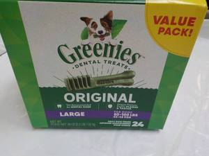 lot 211 image: Greenies 24 Pack dog Dental Treats...