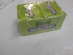 lot 226 image: Doublemint 150 Sticks Gum...