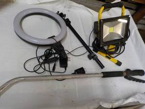 lot 270 image: Lights and Garden Hose End...