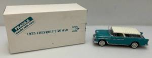 lot 12 image: Danbury Mint 1955 Chevy Nomad Die Cast Car (NIB)
