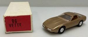 lot 42 image: 1986 Corvette Promo Car (NIB)