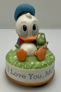 lot 161 image: Vintage Miniature Porcelain I Love You Mom Baby Donald Duck Music Box