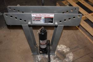 lot A-5 image: Central Machinery 12 Ton Hydraulic Pipe Bender