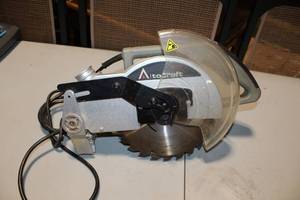 lot 8 image: Used Altocraft Circular Saw