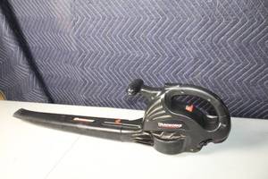 lot 43 image: Yardworks Electric Leaf Blower