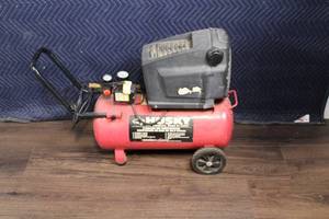 lot A-74 image: Husky 8 Gallon Air Compressor with Gauges