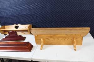 lot 17 image: Set of 4 Vintage Wooden Wall Shelves - Various Designs