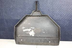 lot 63 image: Large Black Plastic Dust Pan