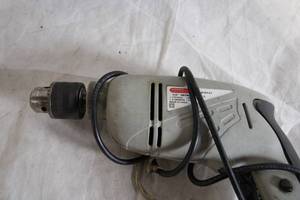 lot 20B image: Used Heavy-Duty Corded Drill with Key Chuck