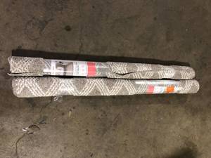 lot 11 image: Lot of StyleWell BeigeWhite 5 ft. x 7 ft. Trellis Area Rug  Customer Returns See Pictures