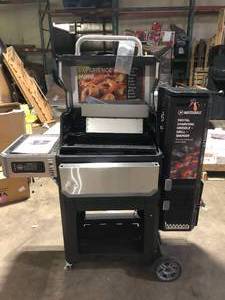 lot 3 image: Masterbuilt Gravity Series 800 Digital WiFi Charcoal Grill, Griddle and Smoker in Black Damaged Customer Returns See Pictures