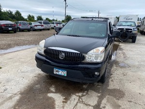 lot 12 image: 2006 Buick Rendezvous AWD