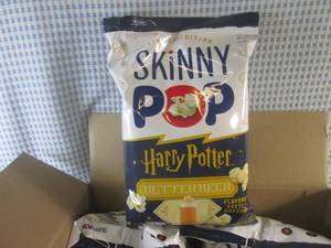 lot 237 image: (EC2) 6 Big Bags of Skinny Pop Harr...
