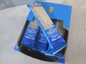 lot 250 image: (B-3) 12 Mega Size Rice Krispy Trea...