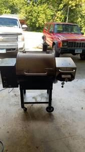 lot 1508 image: Camp Chef Woodwind Pellet Grill with Side Sear Station