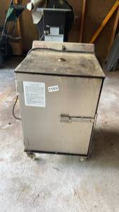lot 1509 image: SmokinTex Electric Smoker with Adjustable Temperature Control