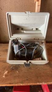 lot 1525 image: Craftsman Auto-Scroller Jigsaw with Case