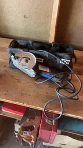 lot 1529 image: Dremel Ultra-Saw with Tool Bag