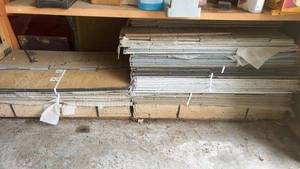 lot 1532 image: Assortment of 200 pieces of siding and Delta 8 Drill Press
