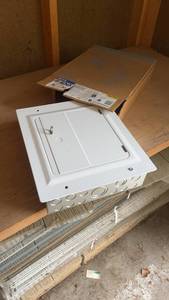 lot 1533 image: New Metal Fuse Box with Cover and Labeling Space