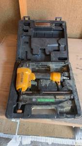 lot 1543 image: Bostitch Pneumatic Nail Gun with Case