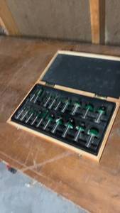 lot 1601 image: Woodcraft Router Bit Set in Wooden Case