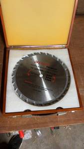 lot 1627 image: Avenger Premium 10 24-Tooth Industrial Quality Circular Saw Blade